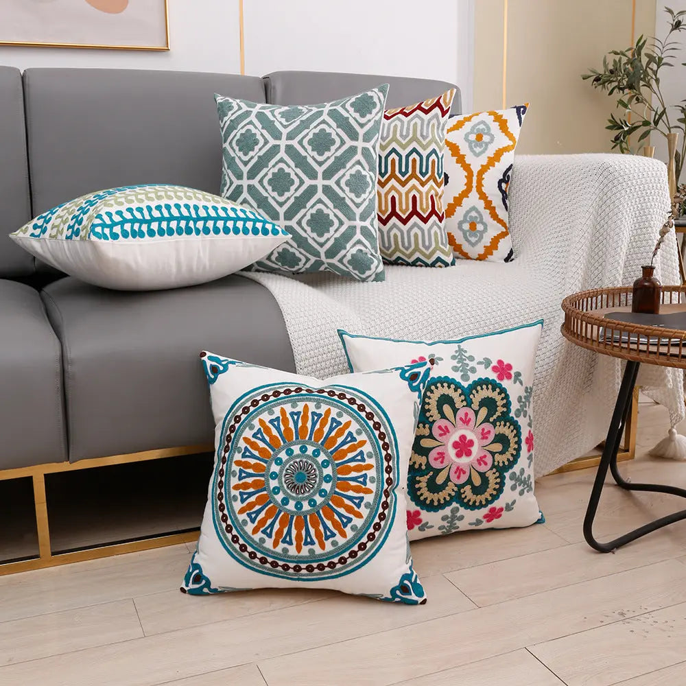 Housse de Coussin Broderie TOUVEL