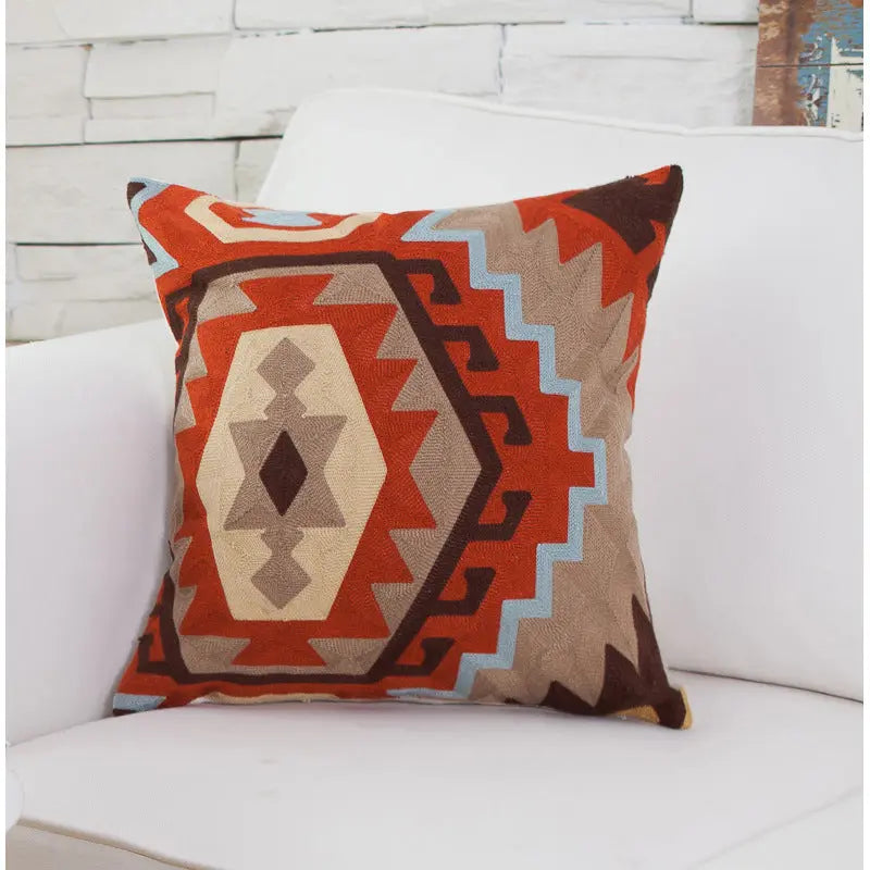 Housse de Coussin Brodée CASHPIL Red ladybug