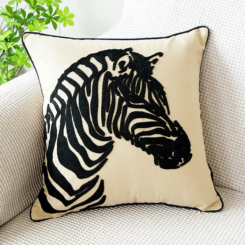 Housse de Coussin Luxe Brodé PINE 9 Style-Pillow core